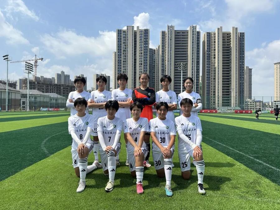 开云体育app下载-中国女足备战国际女足友谊赛，巅峰对决