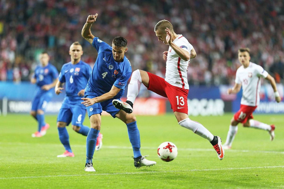 乌克兰国家队备战全力备战，教练组调整