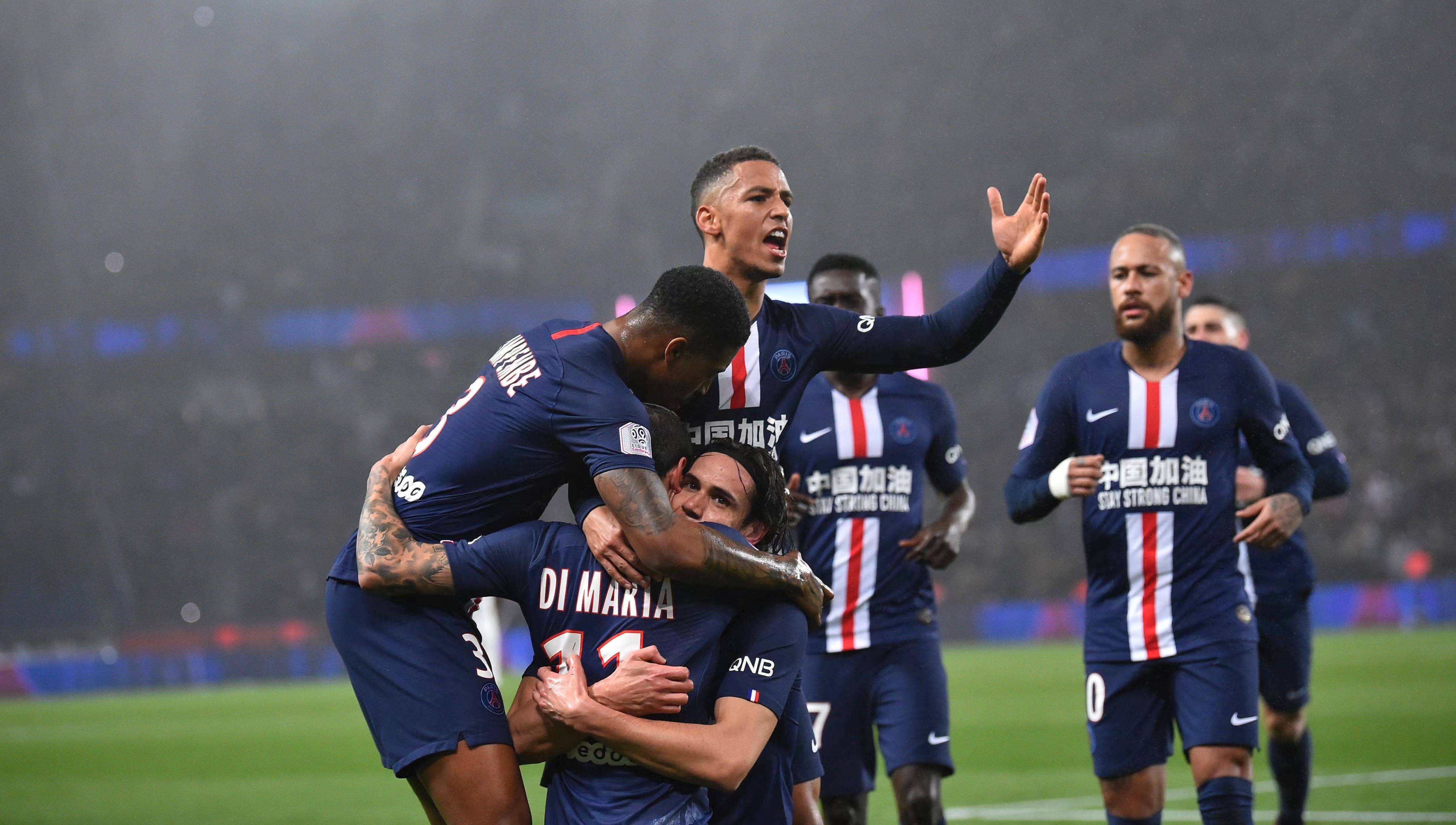 关于斯图加特客场惊险获胜，喜迎三分的信息