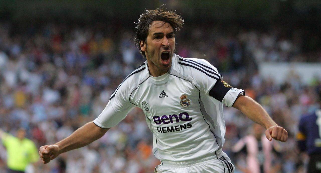 足坛传奇！这场比赛成为历史上的经典之战的简单介绍