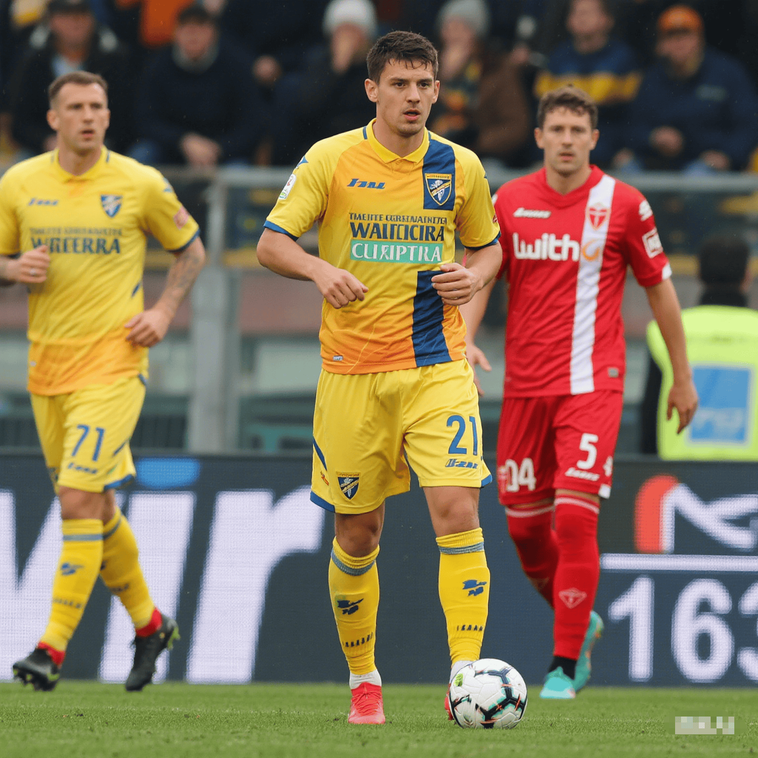 维罗纳艰难夺胜，赛季表现亮眼的简单介绍