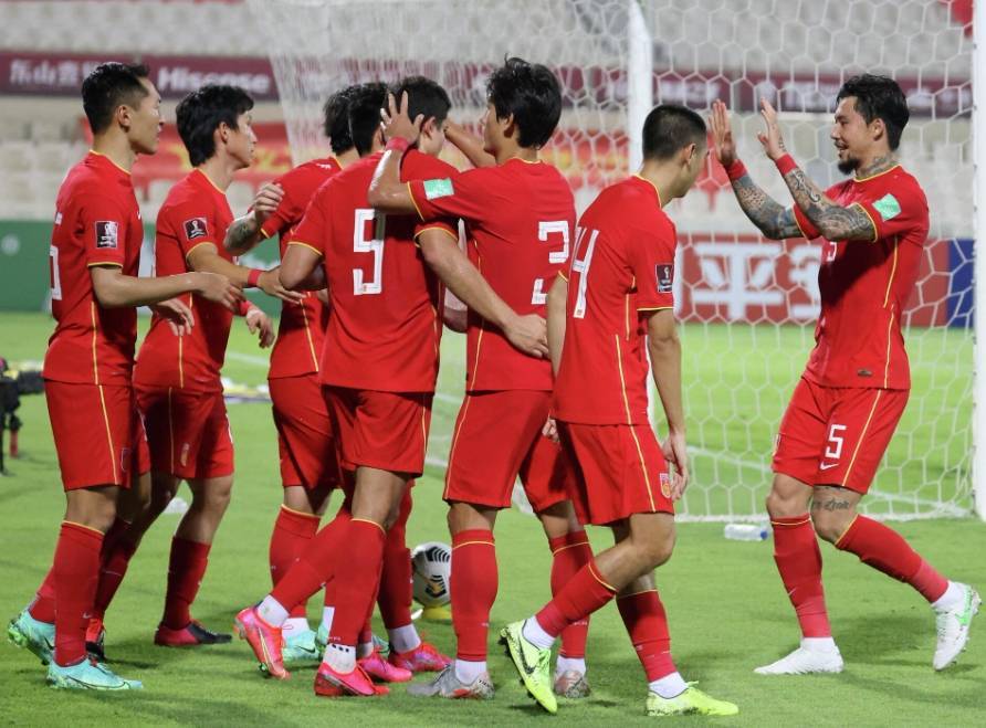 东亚球队展现出色表现引发瞩目