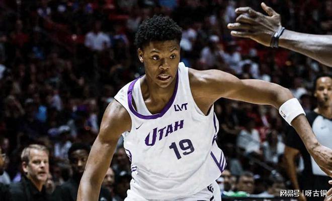 开云体育链接-包含新秀球员迎来爆发，场均30+震惊联盟的词条