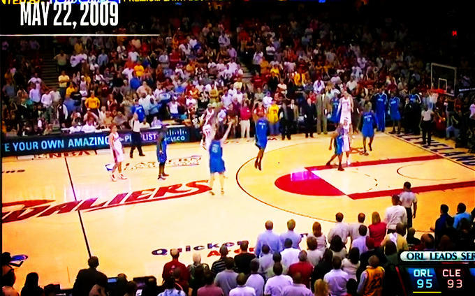 关于斯洛伐克队压哨反超成功，瑞典队憾失晋级机会的信息