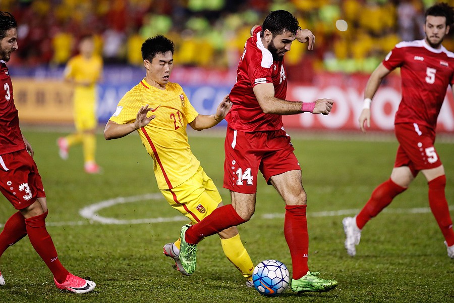 包含克罗地亚憾负摩纳哥，小组出线希望渺茫的词条