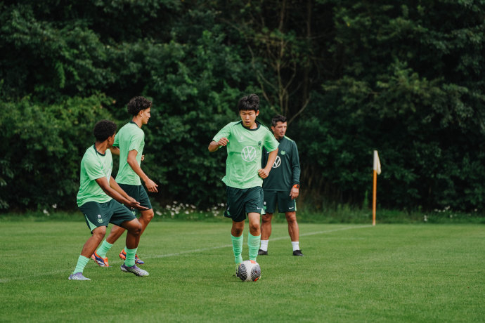 开云体育在线-关于沃尔夫斯堡踢球团面临重大挑战的信息