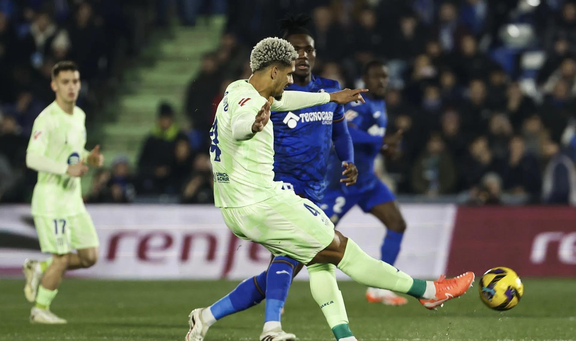 开云体育官方登录入口-巴萨客场大胜赫塔菲，保持不败纪录