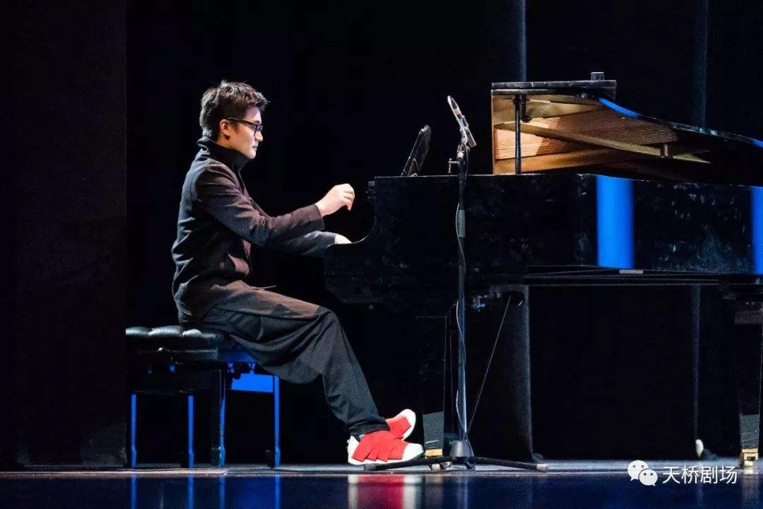 比赛心理素质考验，表现凸显崭优