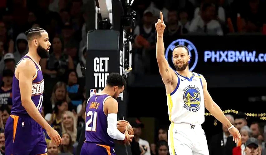 勇士击败马刺，取得胜利