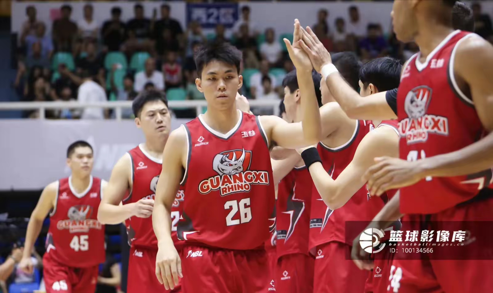 开云体育亚洲官网-关于沈阳男篮遭遇外援伤病，教练组面临变阵挑战的信息