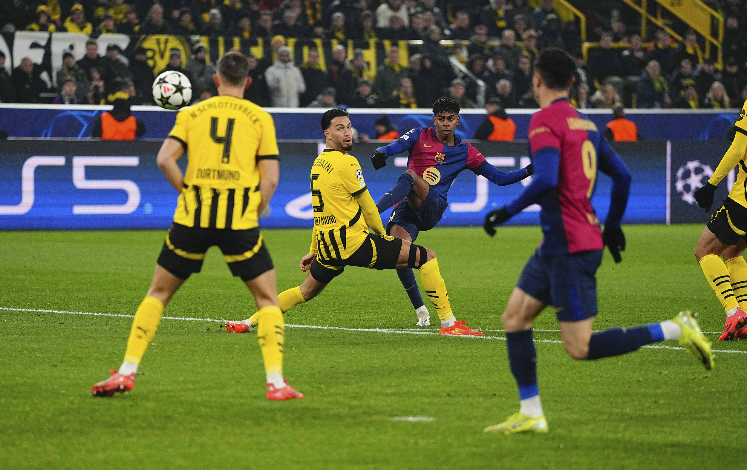 开云体育亚洲官网-欧冠强战进入白热化，球队竞争激烈的简单介绍