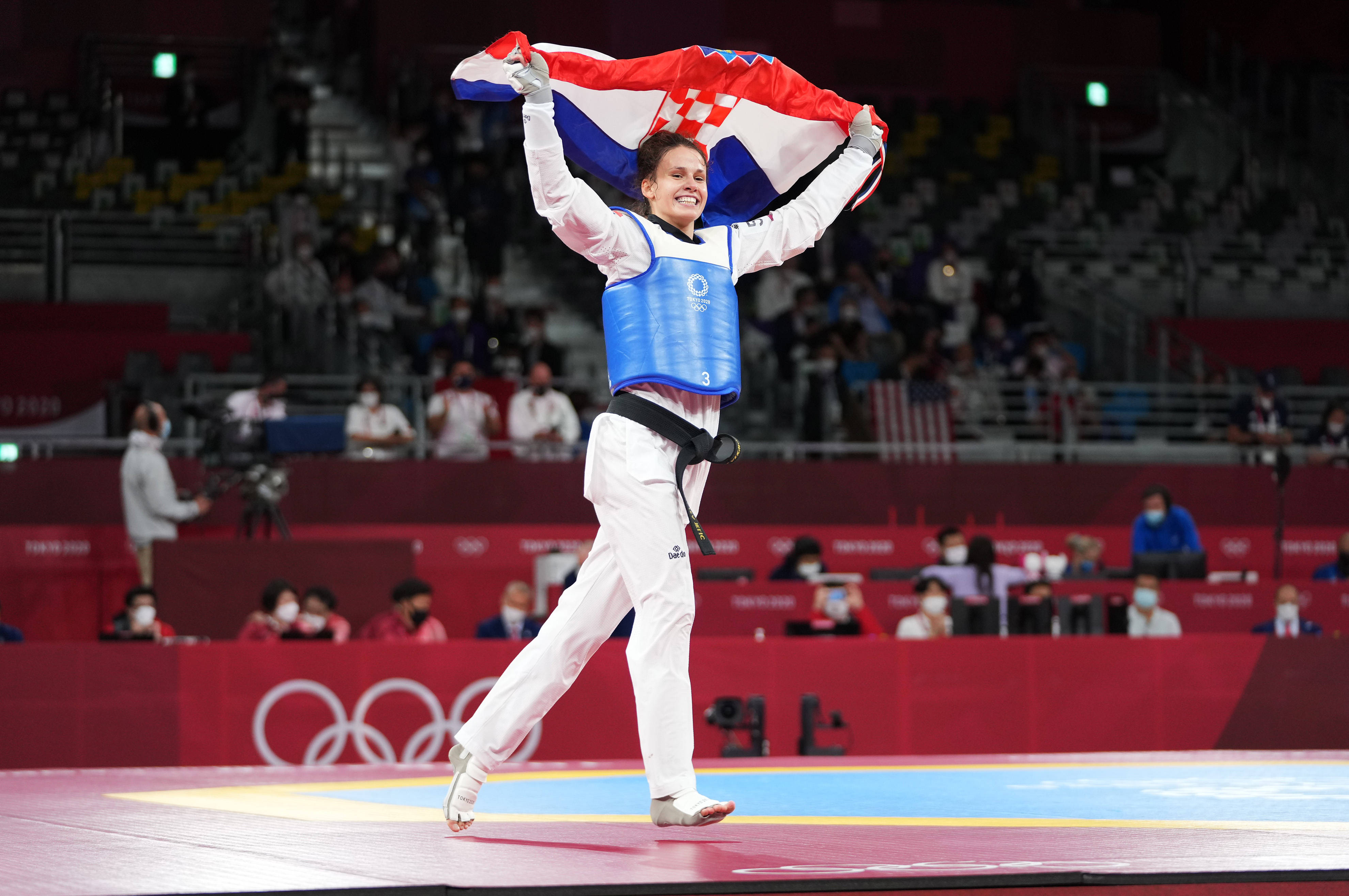 开云体育app-爱尔兰跆拳道选手展现出色竞技，获得殊荣的简单介绍