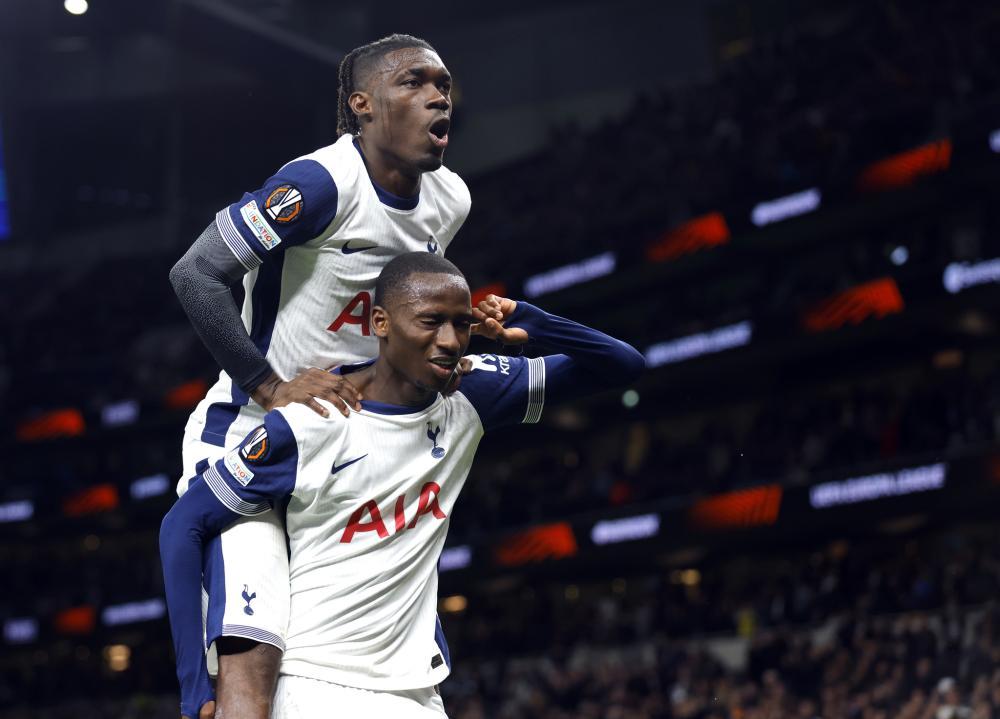 热刺新赛季开门红，展现冠军实力的简单介绍